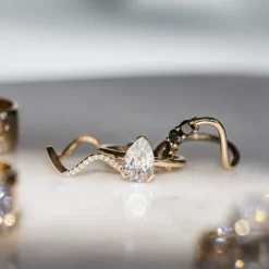 Marrow Fine Anniversary Gifts | Wedding Bands^Black Diamond Lucy Wave Band
