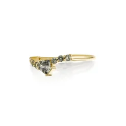 Marrow Fine Birthstone Collection | The Kaleidoscope Collection^0.43ct Montana Sapphire and Sapphire Simple Wave Ring 14kyellowgold