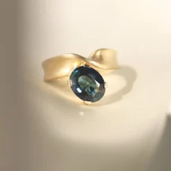Marrow Fine Ready To Ship | Ready To Ship^2.67ct Oval Sapphire Twist Ring 14kyellowgold