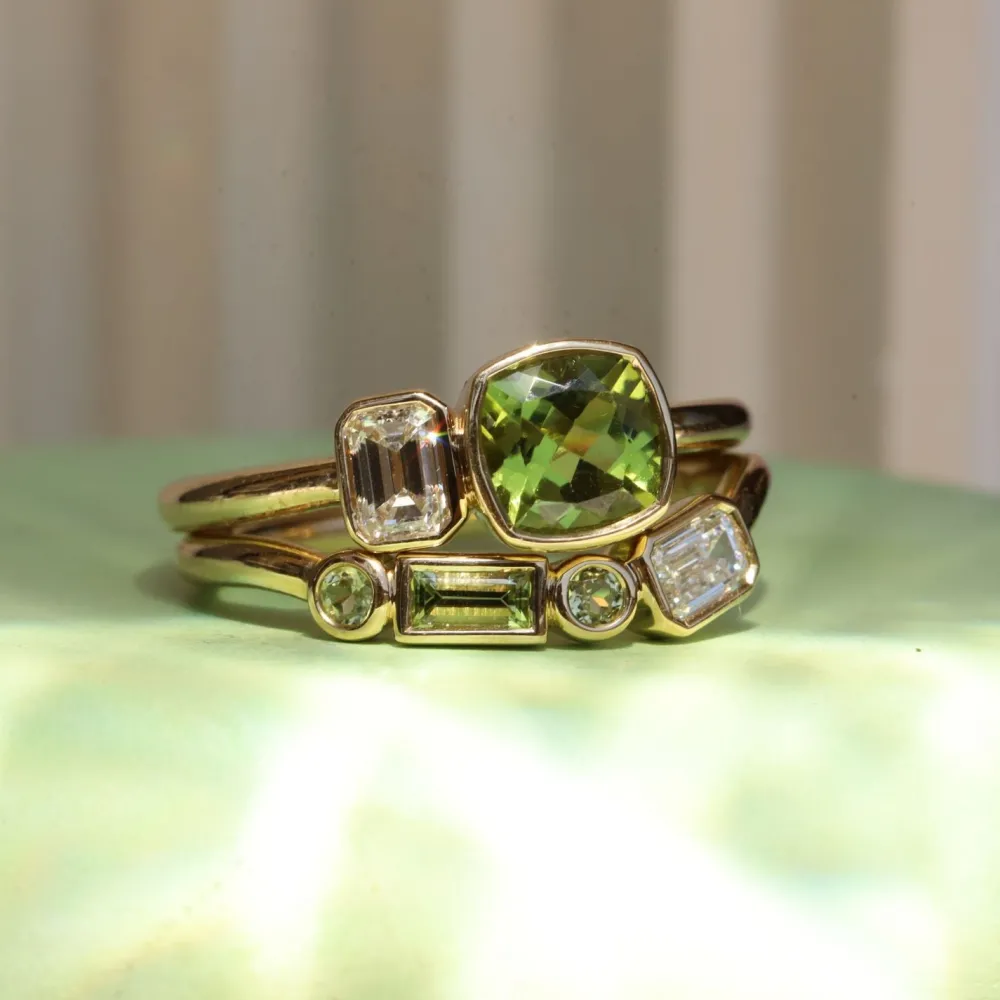 Marrow Fine Birthstone Collection | Ready To Ship^1.10ct Peridot and Diamond Toi et Moi with Tracer Band 14kyellowgold