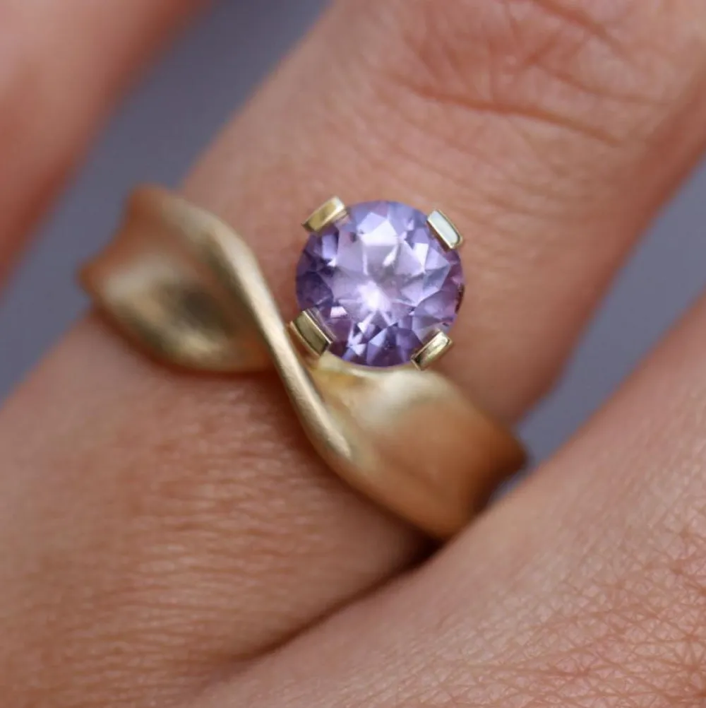 Marrow Fine Ready To Ship | Ready To Ship^1.45ct Purple Sapphire Twist Ring 14kyellowgold