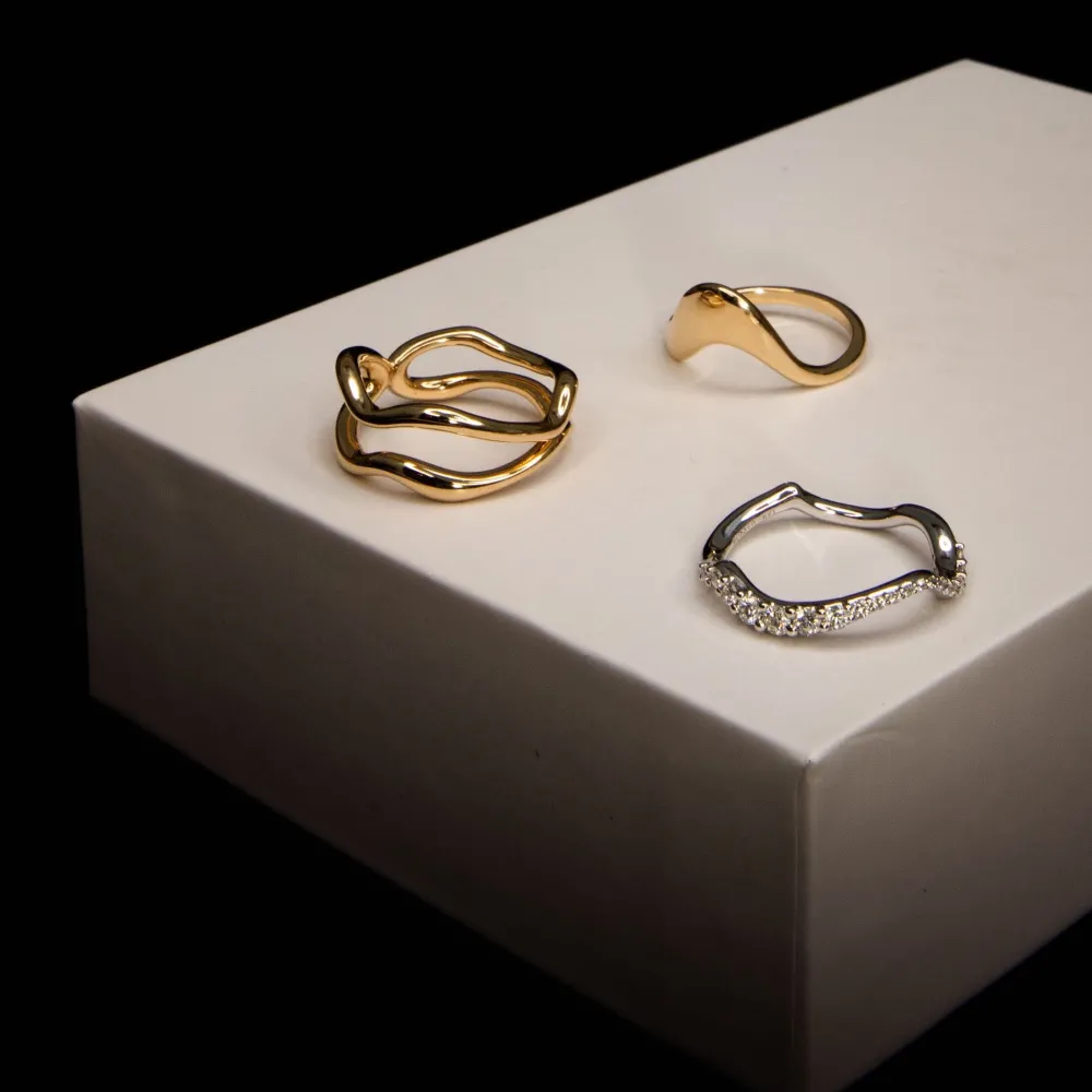 Marrow Fine For The New Mom | Anniversary Gifts^Curved Pavé White Diamond Ring
