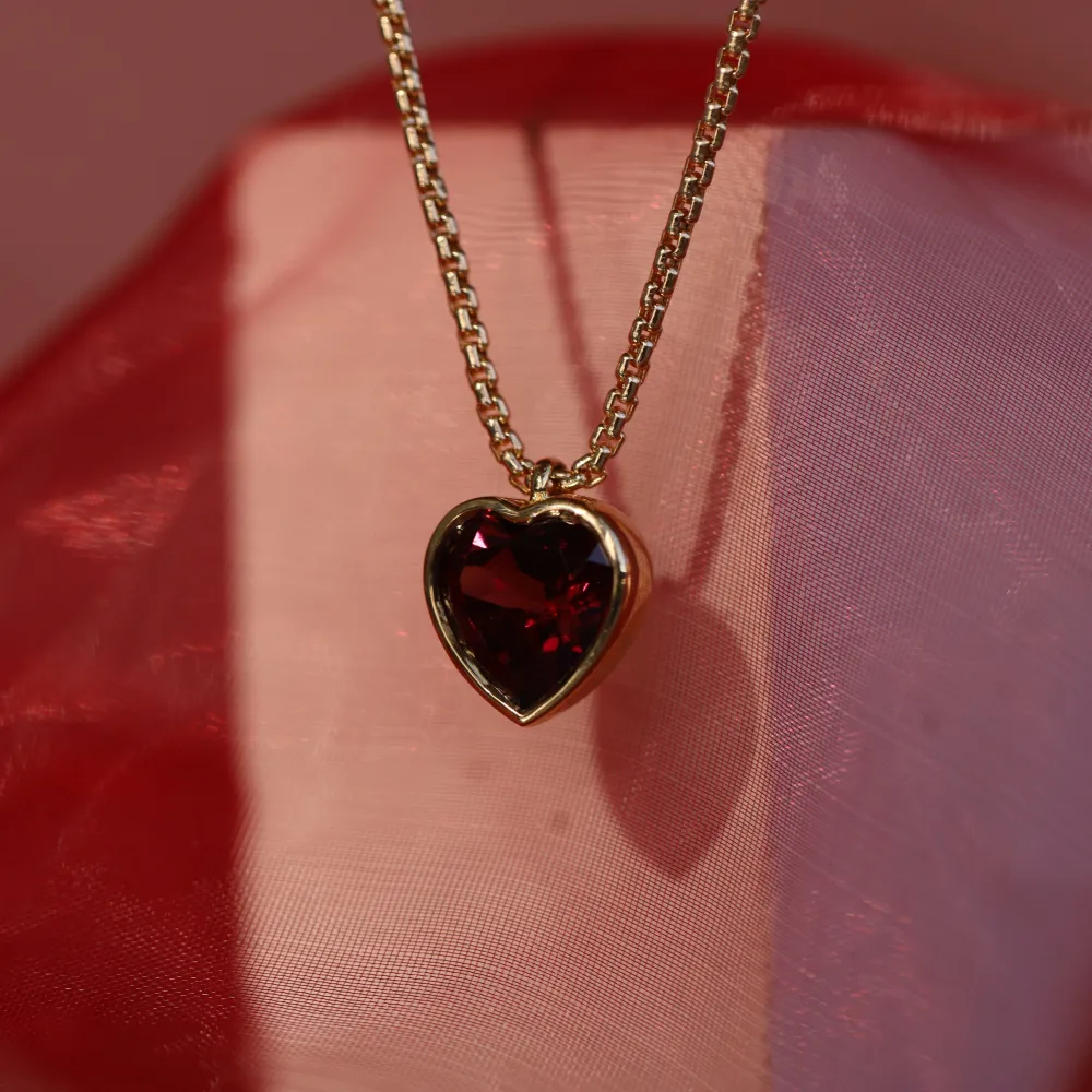 Marrow Fine Birthstone Collection | One-of-a-kind Pieces^Garnet Heart Charm Necklace on Dainty Box Chain 14kyellowgold