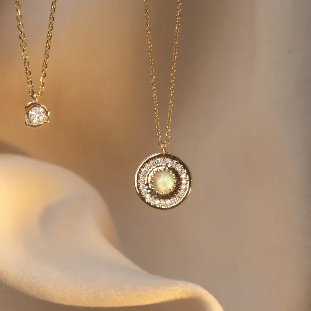 Marrow Fine Most Gifted | Graduation Gifts^La Femme Amulet | Rose Cut White Diamond Medallion Necklace