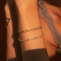 Marrow Fine Graduation Gifts | The Shape Of Things Collection^8mm Sculpted Link Gold Bracelet