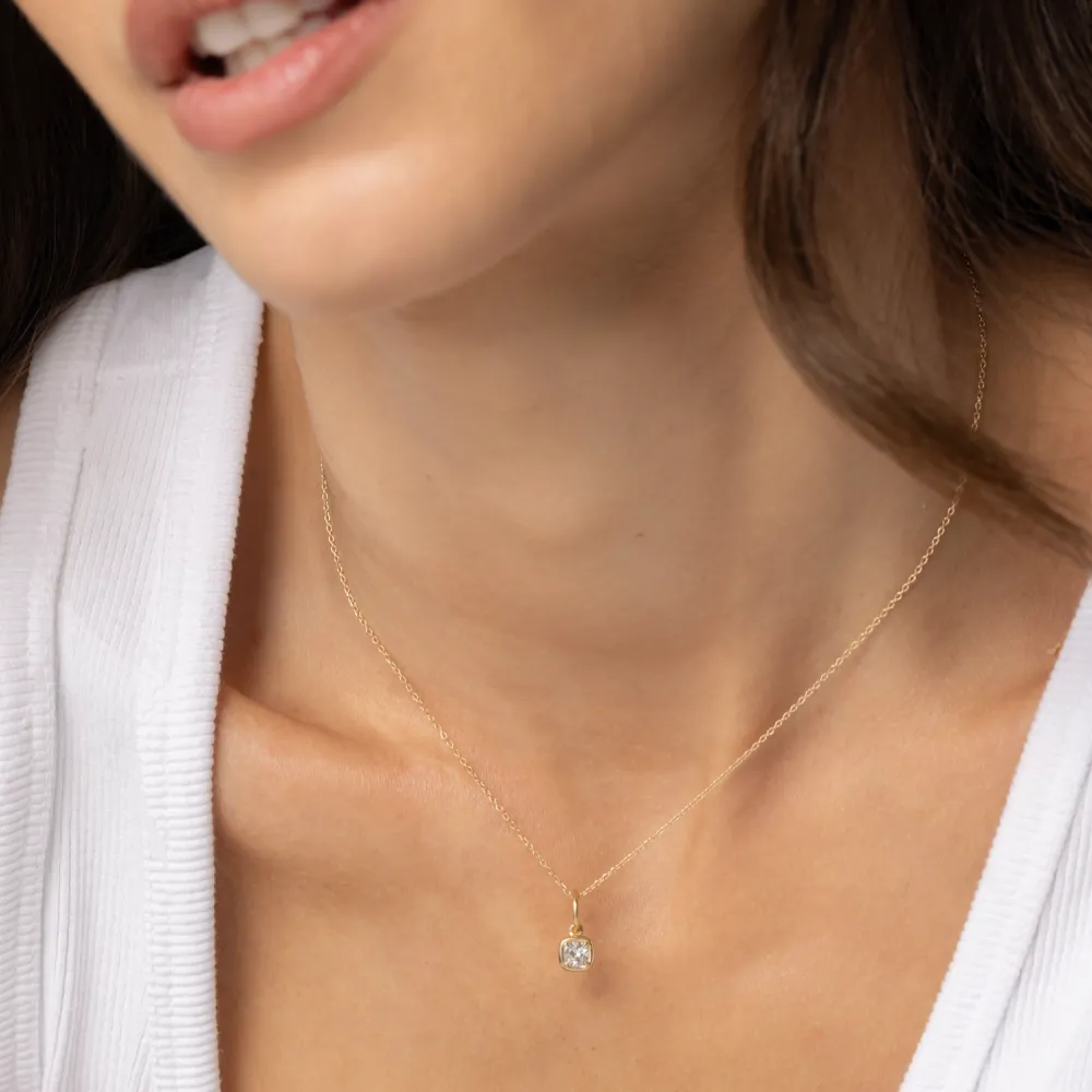 Marrow Fine For The New Mom | For The Bride-to-be^Nina Cushion Pendant