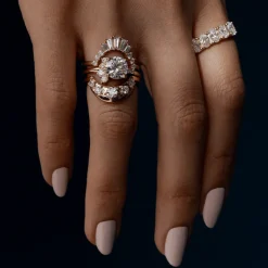 Marrow Fine Engagement Rings^The Amelia Round Cluster Engagement Ring