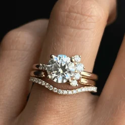 Marrow Fine Engagement Rings^The Amelia Round Cluster Engagement Ring