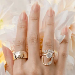Marrow Fine Engagement Rings^The Camille Round Brilliant Solitaire Engagement Ring