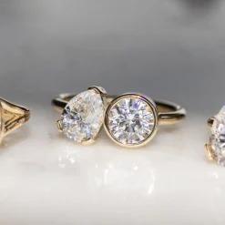 Marrow Fine Engagement Rings^The Chloe Toi et Moi Engagement Ring