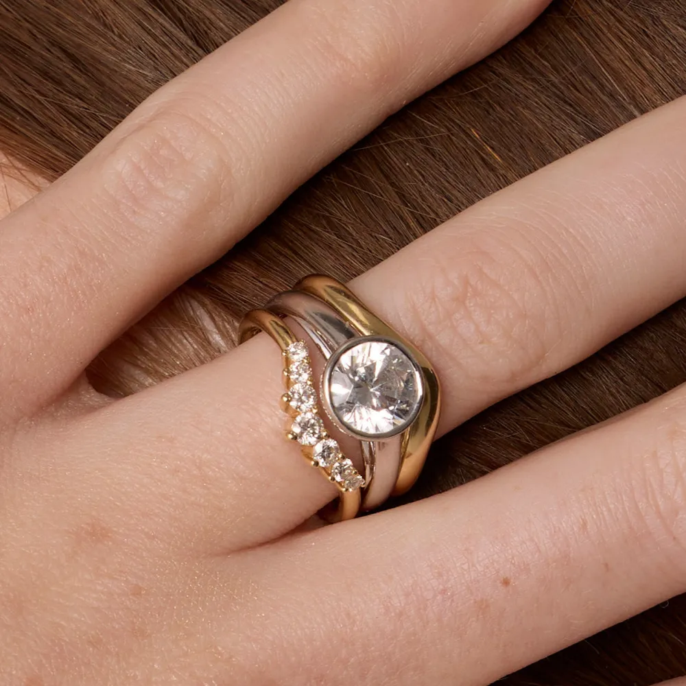 Marrow Fine Engagement Rings^The Tessa Bezel Round Solitaire Engagement Ring